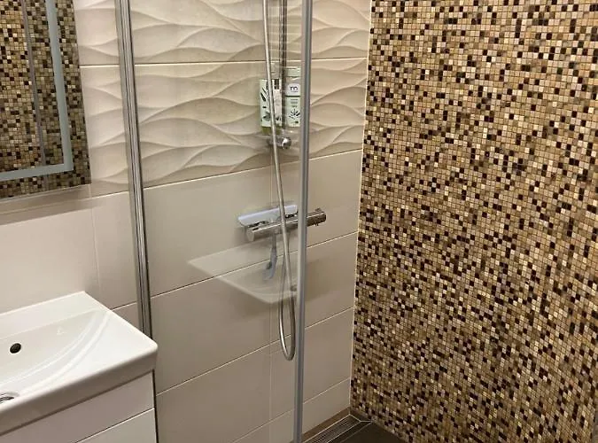 101 Large Space Apartament *